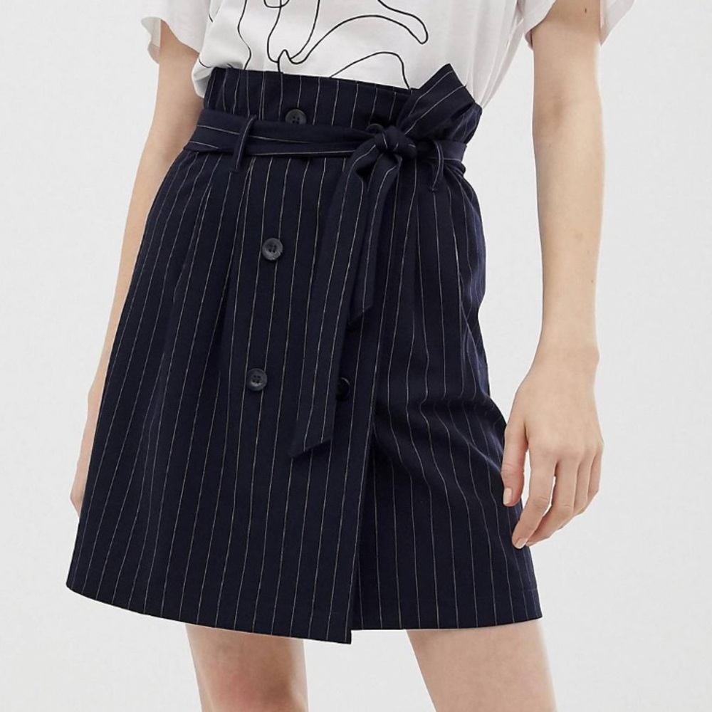 High waist skirt